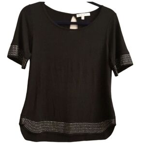 ROSE AND OLIVE Hi/Lo Pullover Top with Studded Hem and Sleeve Cuffs sz S